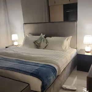 شقه مودرن أنيقة شقة
