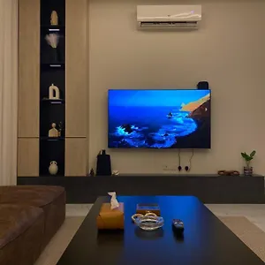 4beds Front The Boulevard شقة