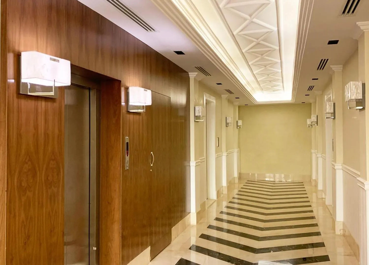 Kease Qirwan A-10 Black Opal Gx18 Apartment Riyadh Saudi Arabia
