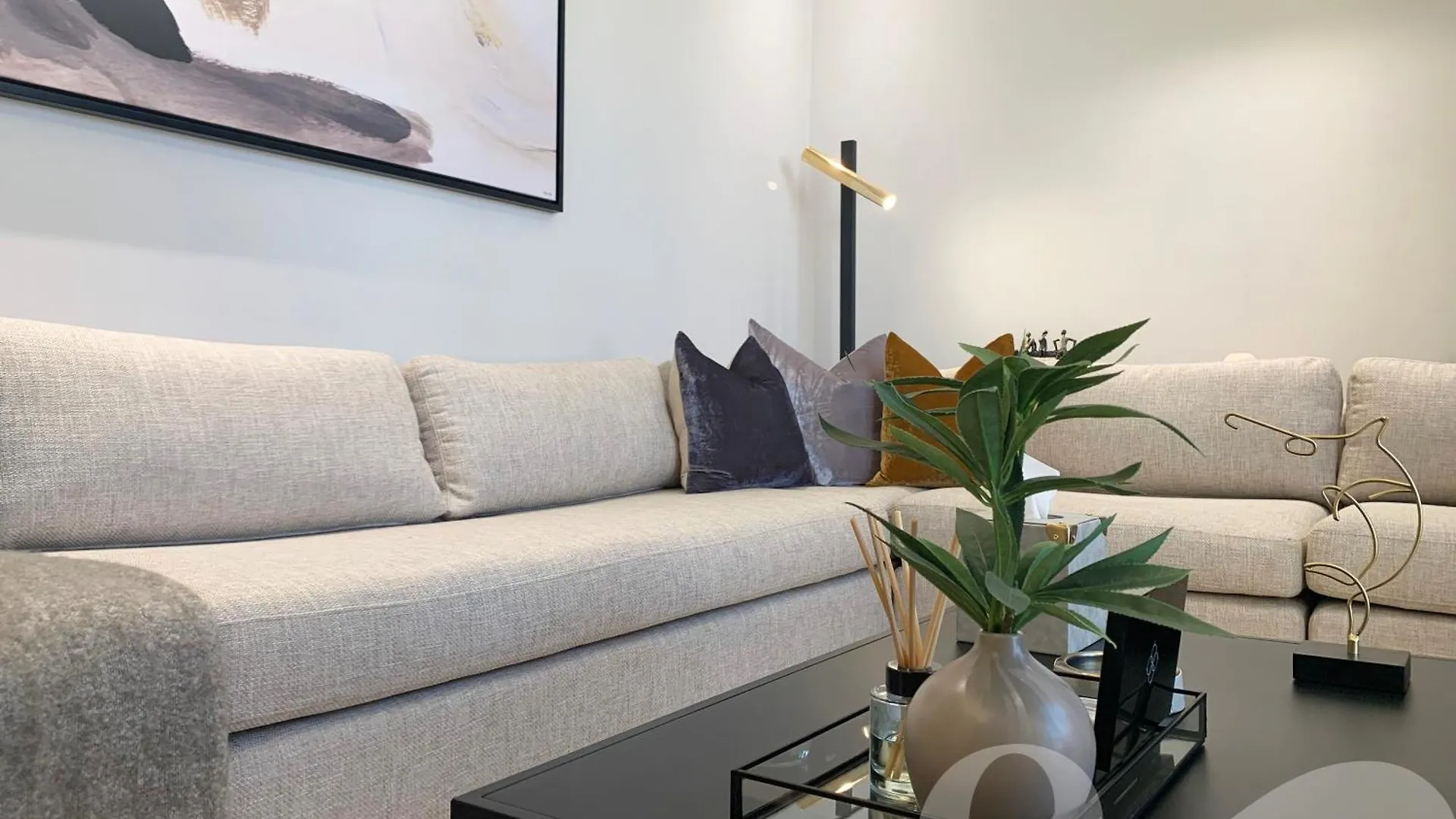 Kease Qirwan A-10 Black Opal Gx18 Apartment Riyadh