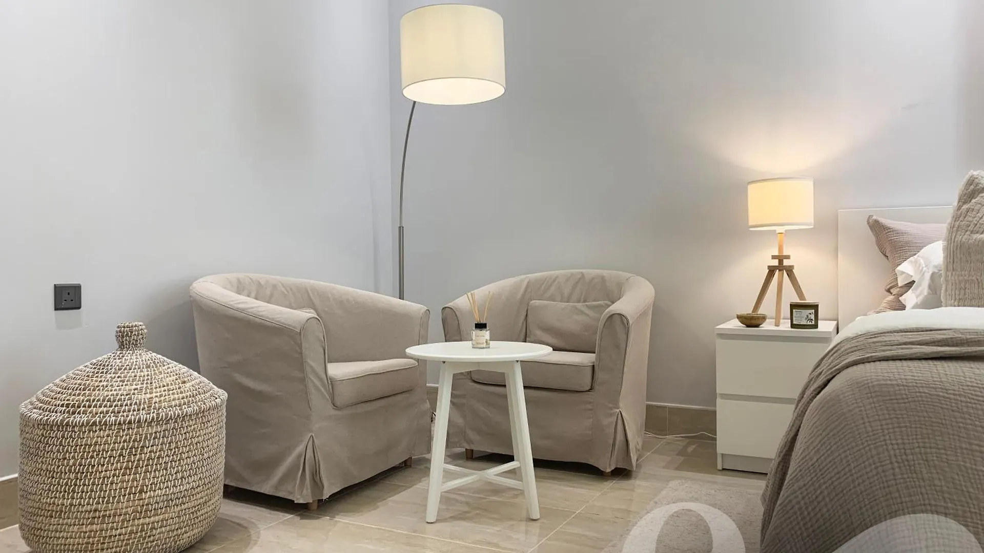 Kease Qirwan A-10 Black Opal Gx18 Apartment Riyadh Saudi Arabia