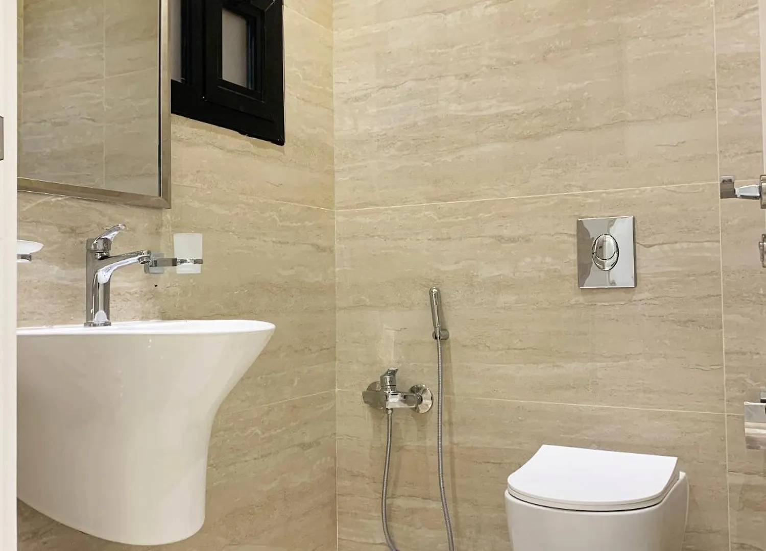 Kease Qirwan A-10 Black Opal Gx18 Apartment Riyadh